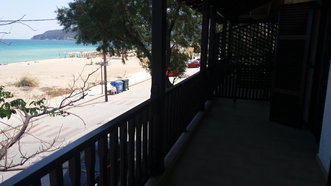 House Kosmas On The Beach 사르티 외부 사진