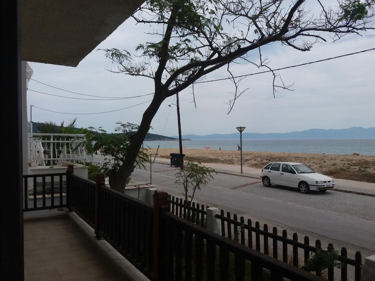 House Kosmas On The Beach 사르티 외부 사진