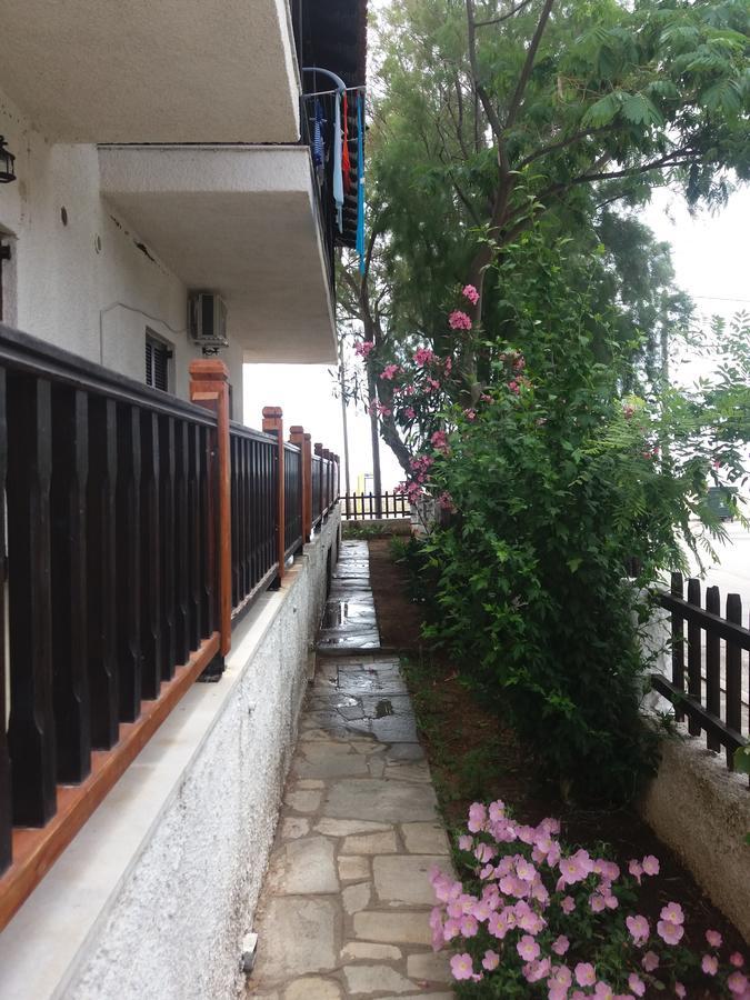House Kosmas On The Beach 사르티 외부 사진
